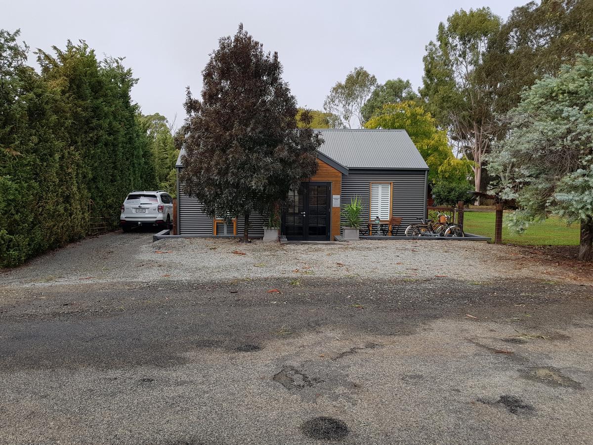 Irongate Studio B&B Mintaro Exterior photo